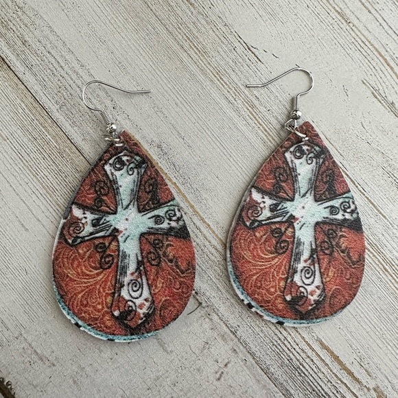 Jewelry - Faux leather cross Pattern teardrop earrings